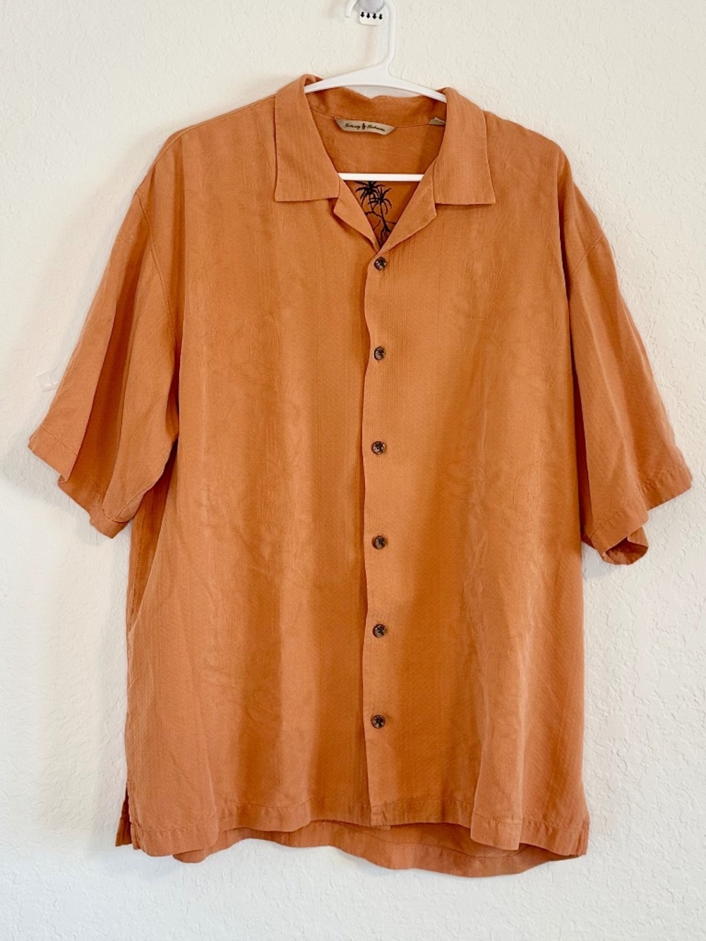 Tommy Bahama MEN'S 100% Silk Button-Up Shirt, Size L